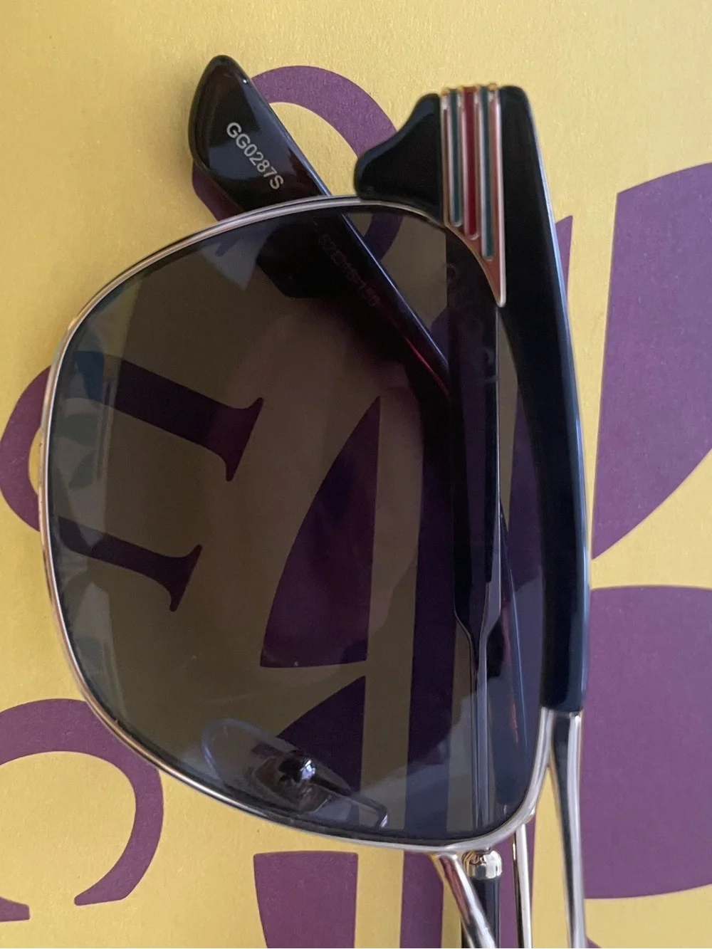 Gucci pre owned